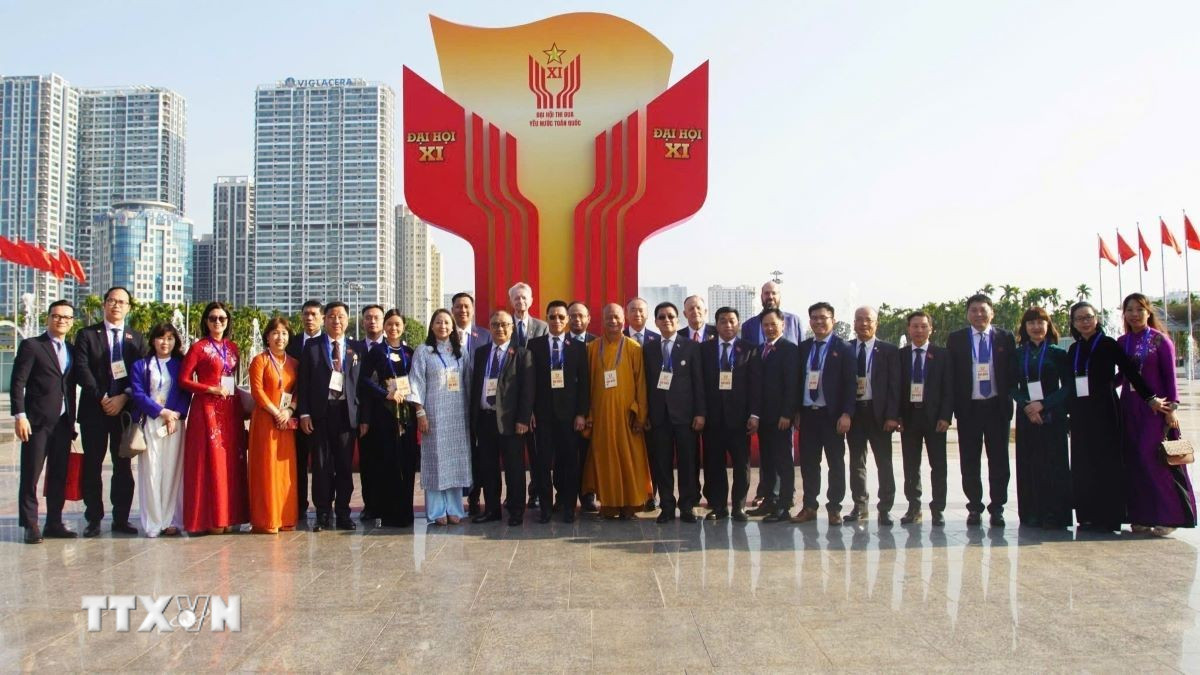 Kiều bào gửi trọn niềm tin ở các đại biểu Quốc hội và Hội đồng nhân dân